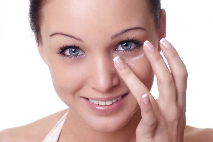 Уход за кожей вокруг глаз: советы косметологов и правила эффективного ухода. 120 фото и описание средств по уходу в разном возрасте